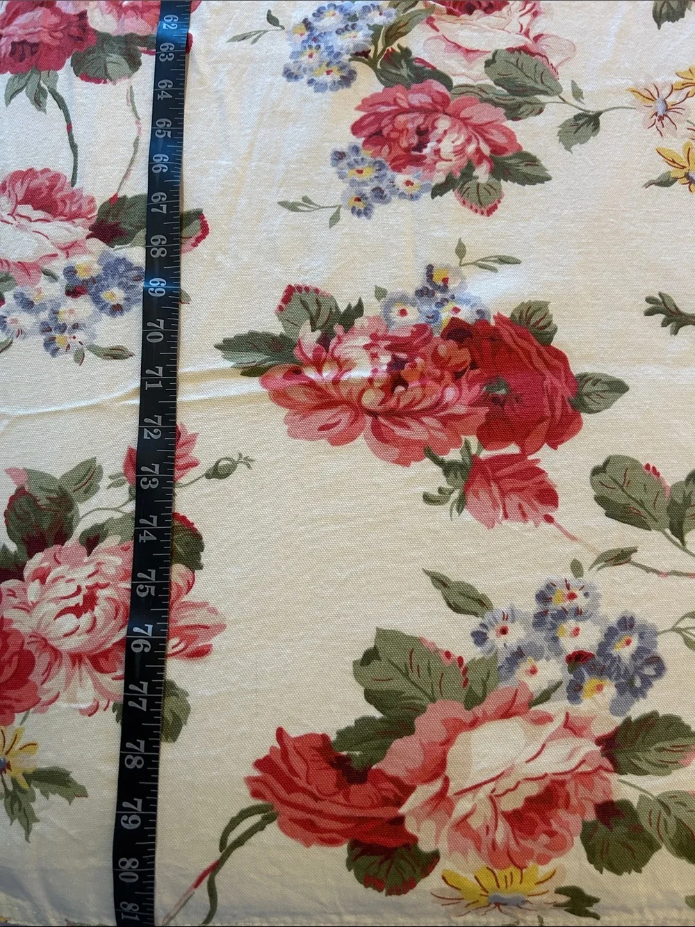Vintage Red Rose Floral Tablecloth/Bedspread
